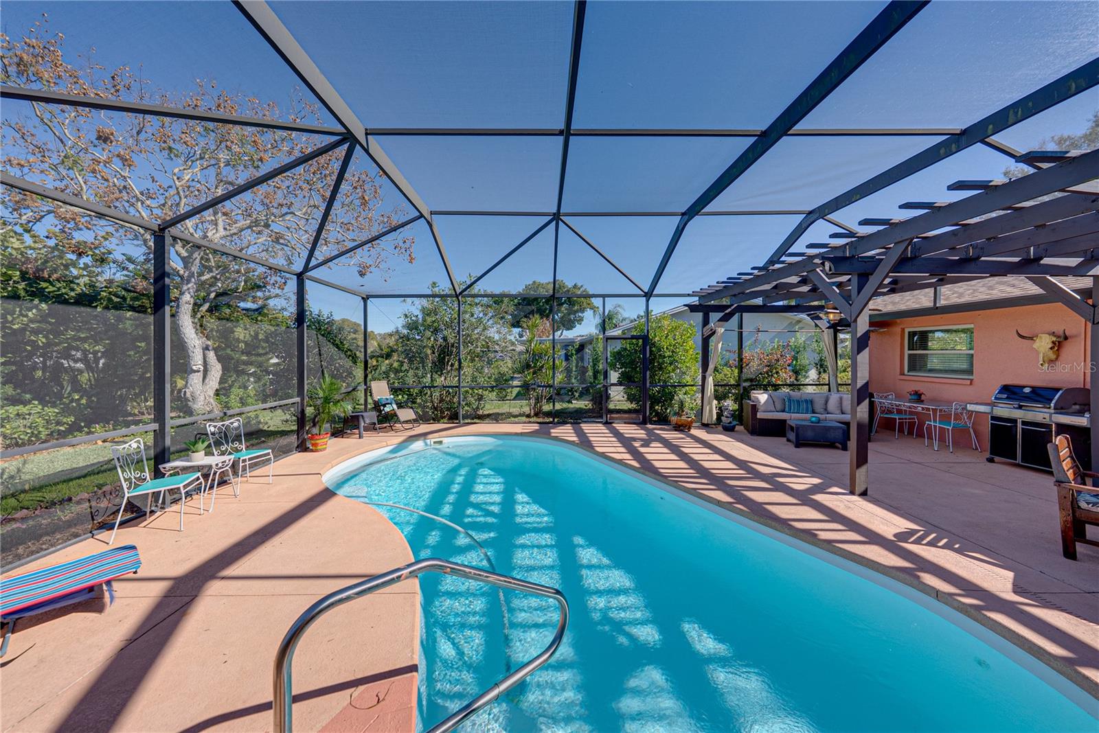 HIGHLAND LAKES - Residential