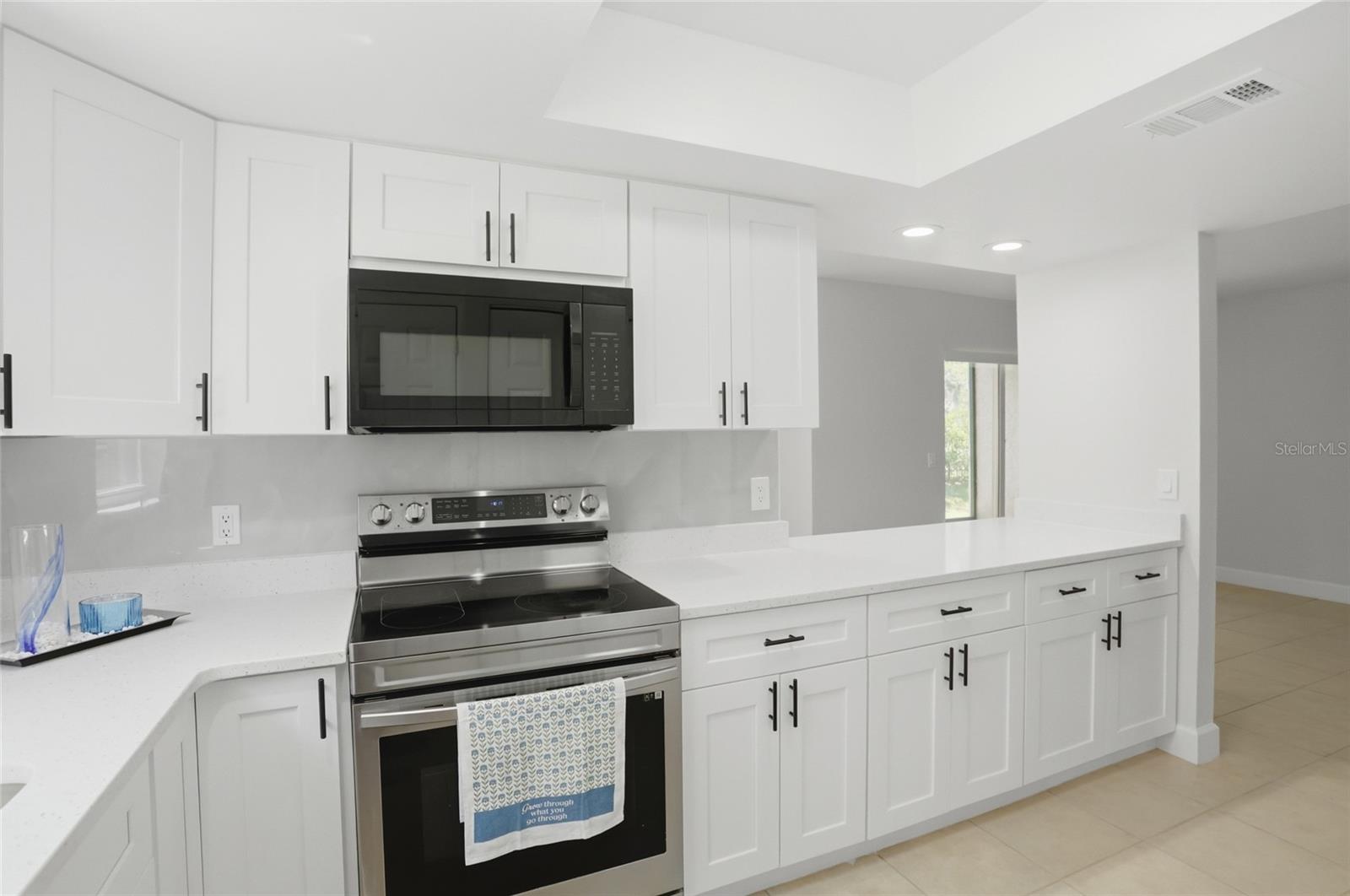 HAWTHORNE VILLAGE - Residential
