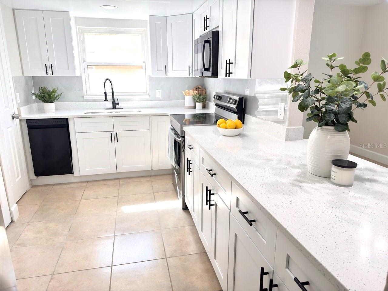 HAWTHORNE VILLAGE - Residential