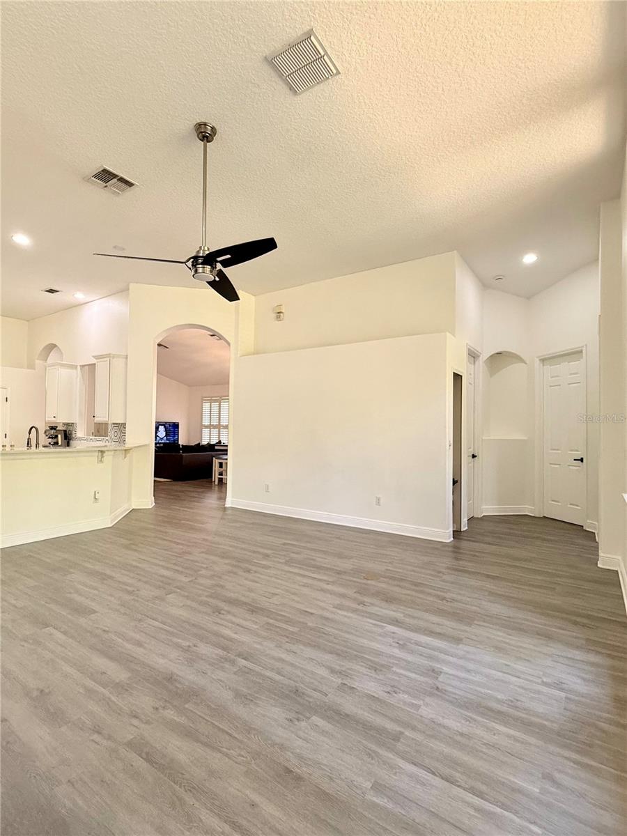 ESTATES AT SUMMER LAKES CYPRESS - Residential