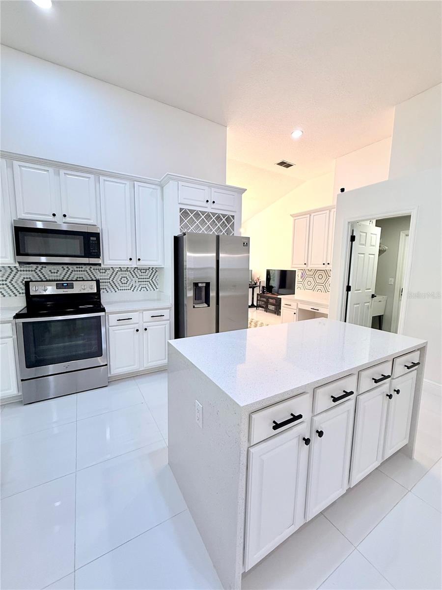 ESTATES AT SUMMER LAKES CYPRESS - Residential