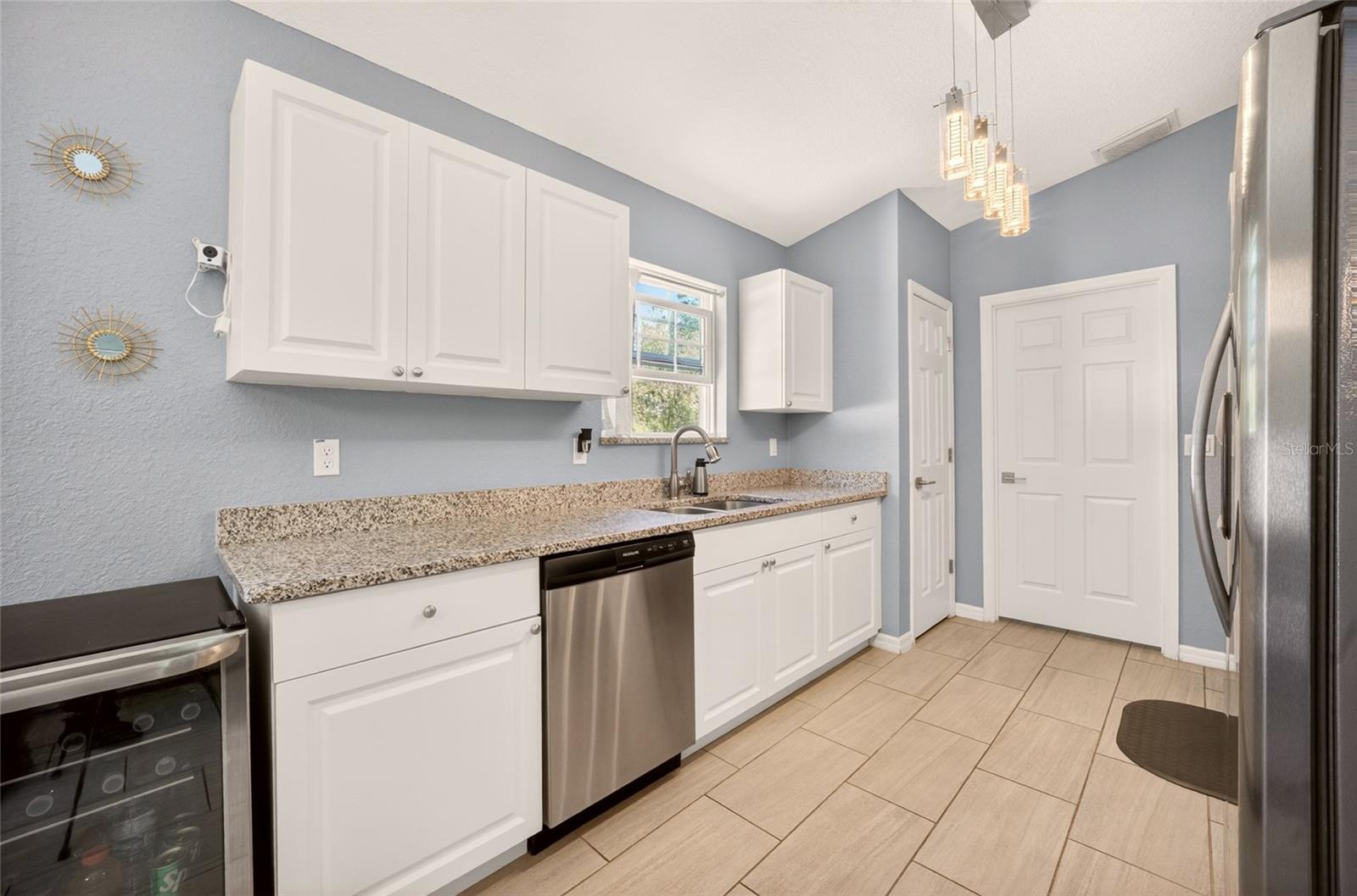 SILVER SPRING SHORES - Residential