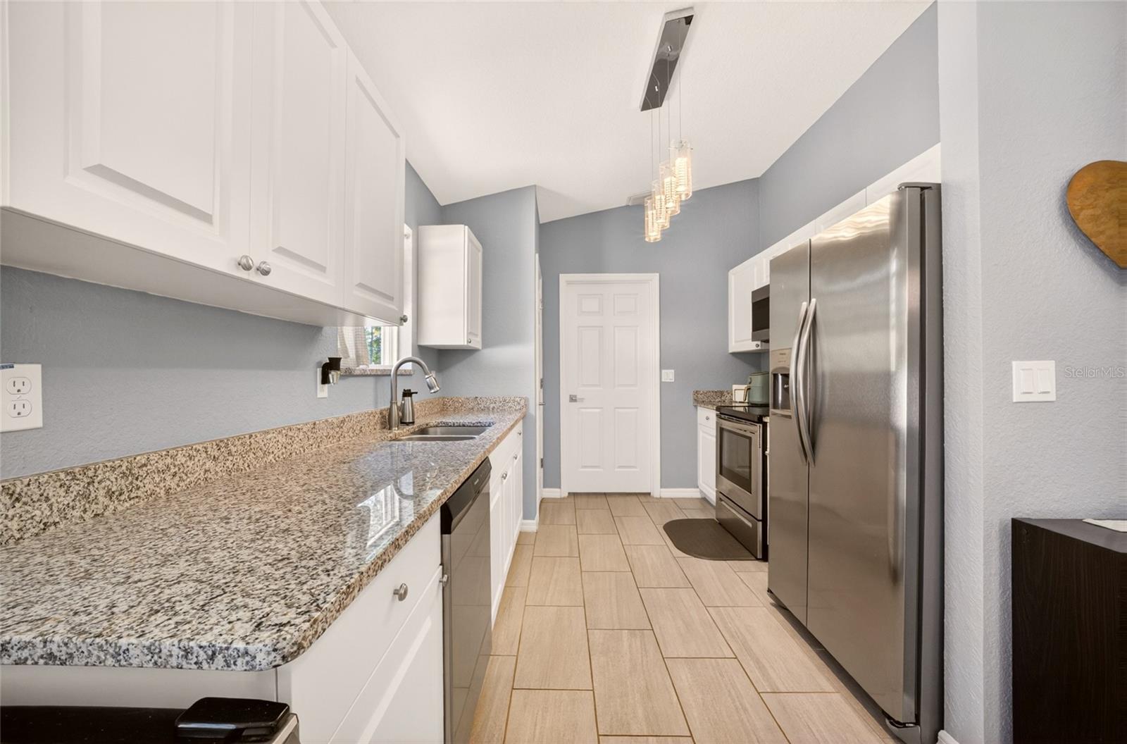 SILVER SPRING SHORES - Residential