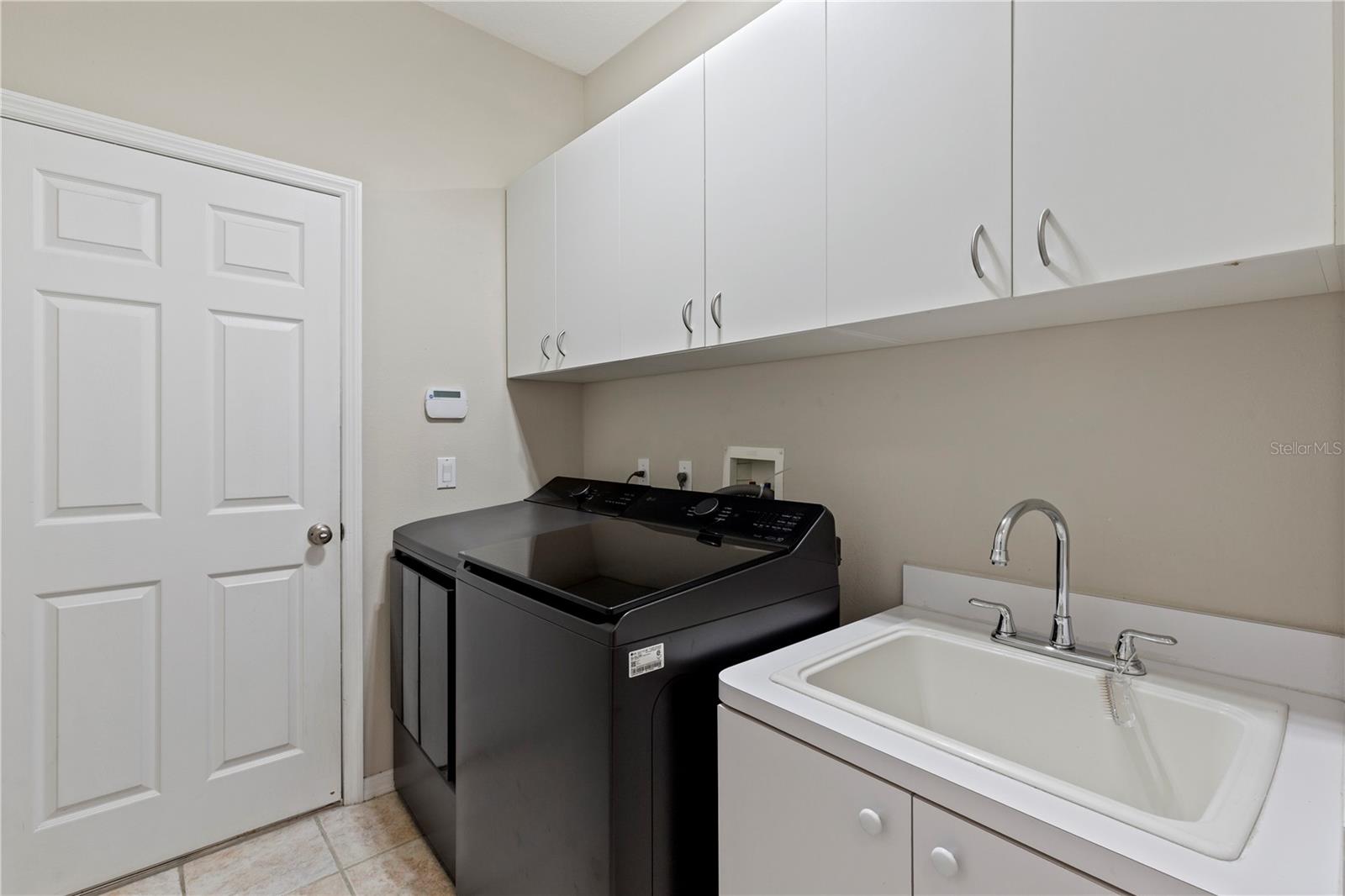 RIVERWALK VILLAGE SUBPHASE F - Residential
