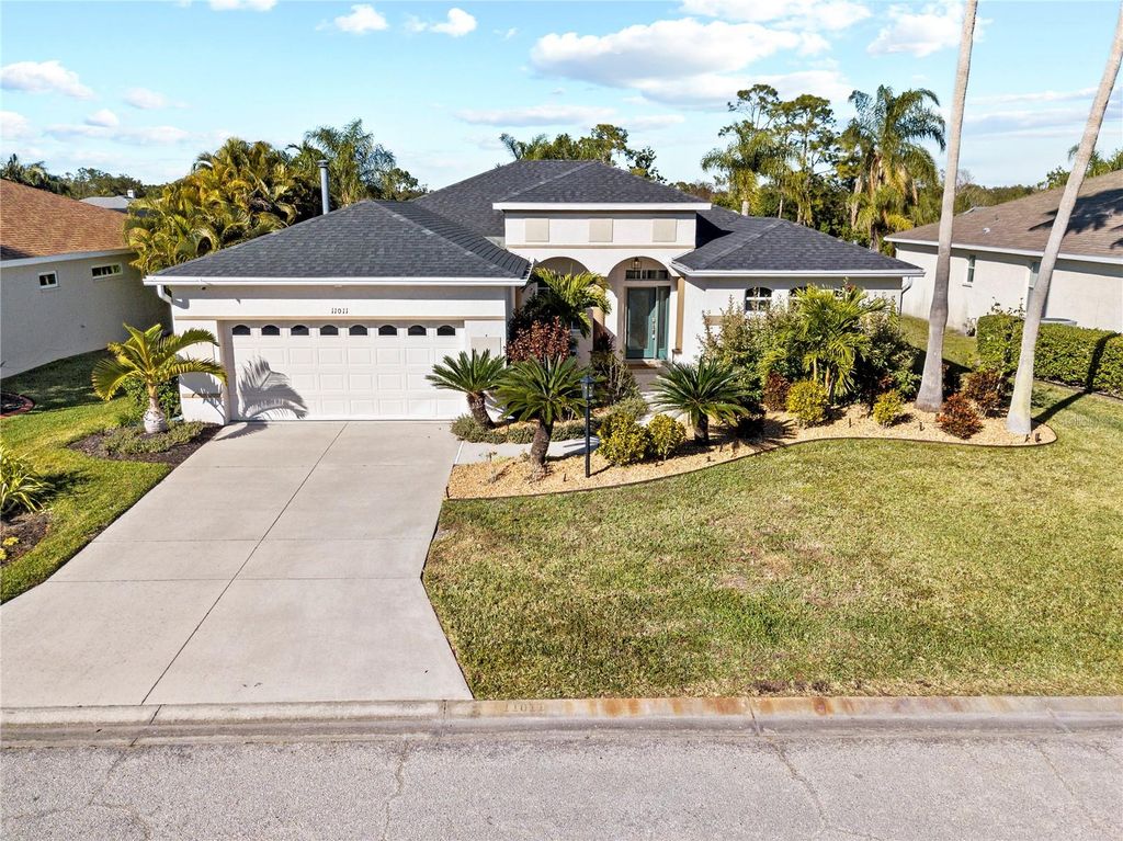 Photo of 11011 Water Lily Way, Lakewood Ranch, FL 34202 (MLS # A4691612)