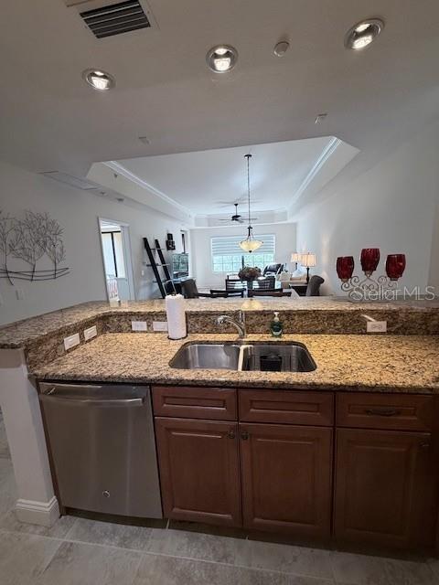 7710 LAKE VISTA COURT 302