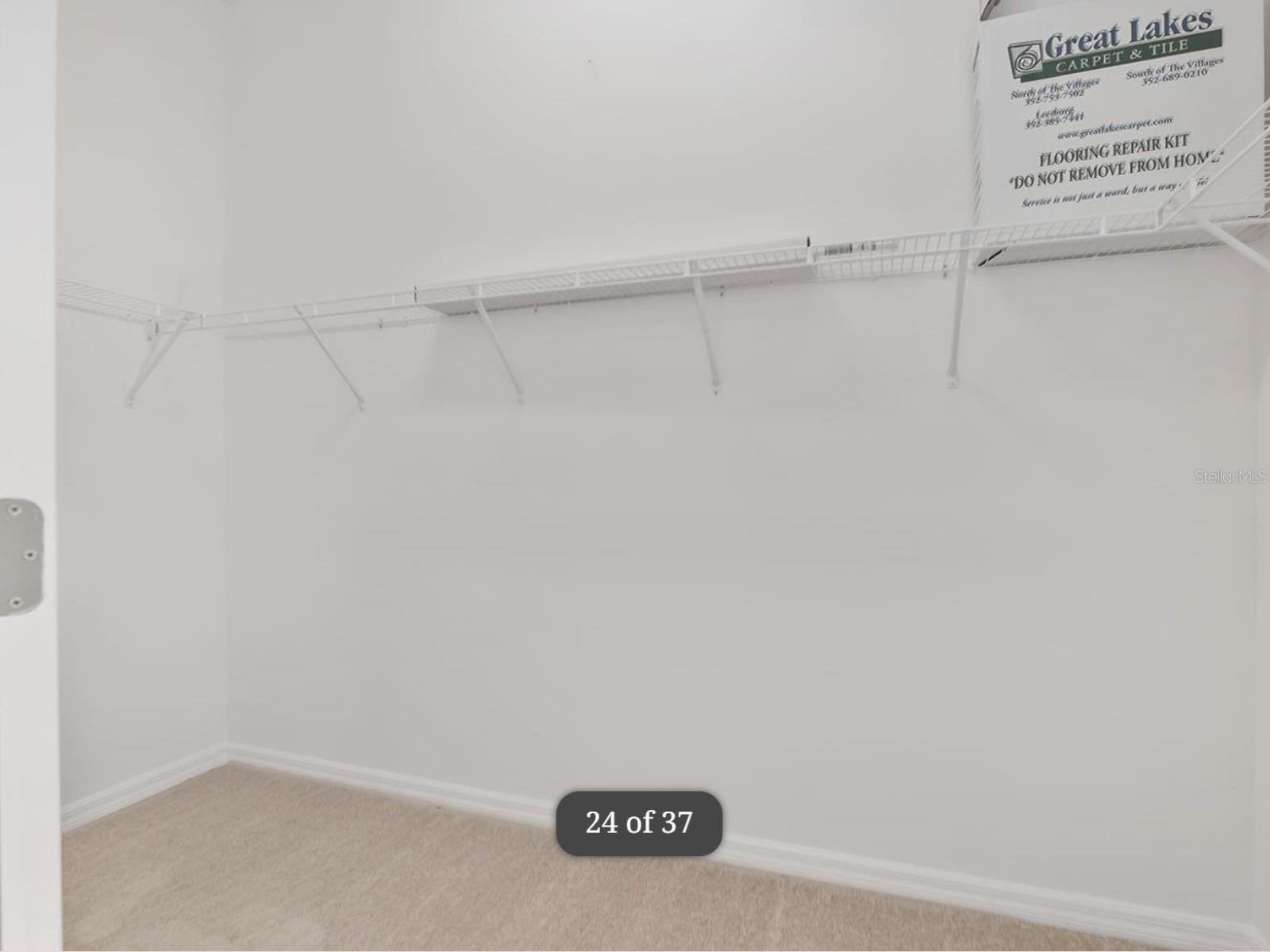 VILLAGES OF SHADY BROOK - Residential Lease