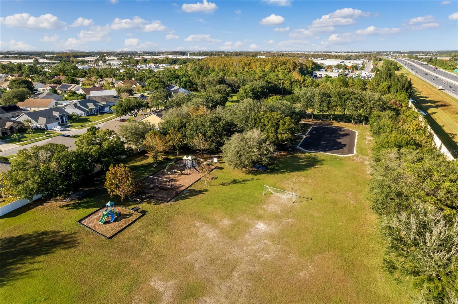 SOUTHCHASE - Residential