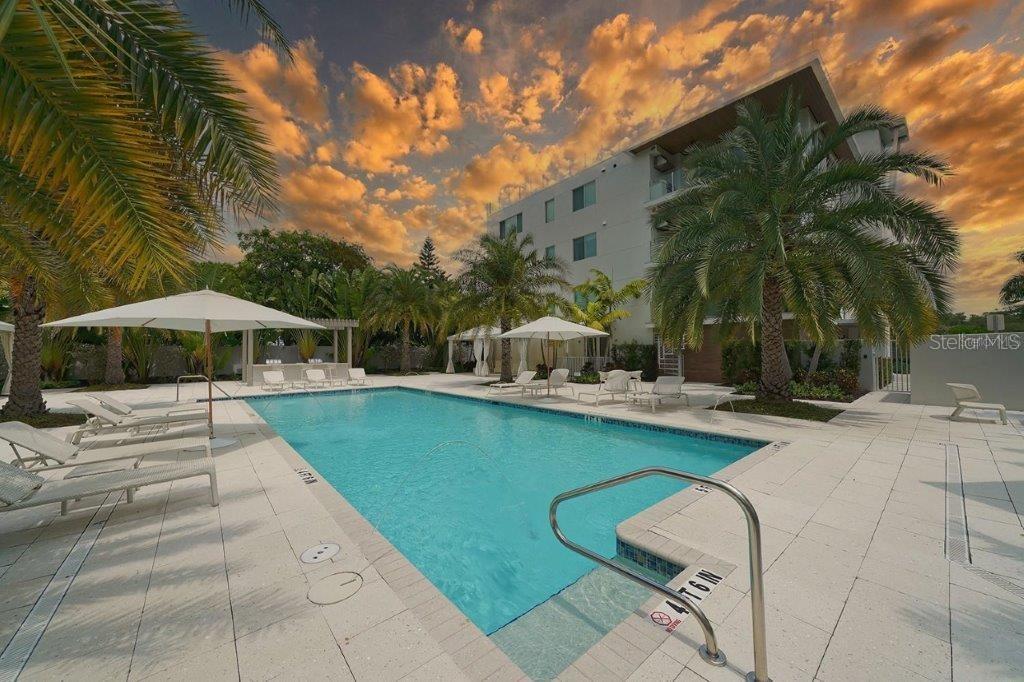 PARK RESIDENCES OF LIDO KEY - Residential