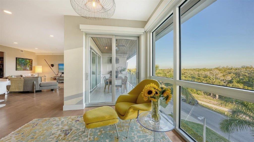 PARK RESIDENCES OF LIDO KEY - Residential