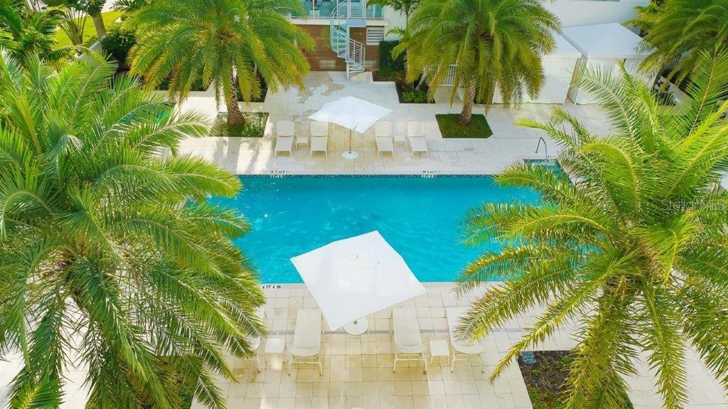 PARK RESIDENCES OF LIDO KEY - Residential