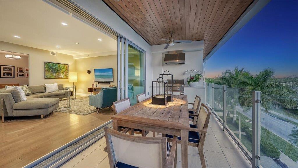 PARK RESIDENCES OF LIDO KEY - Residential