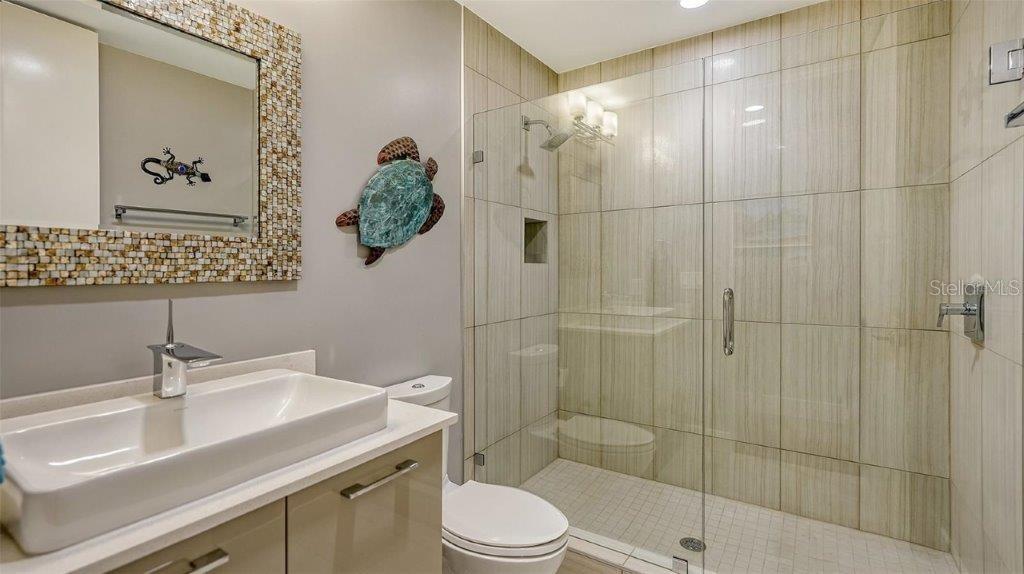 PARK RESIDENCES OF LIDO KEY - Residential