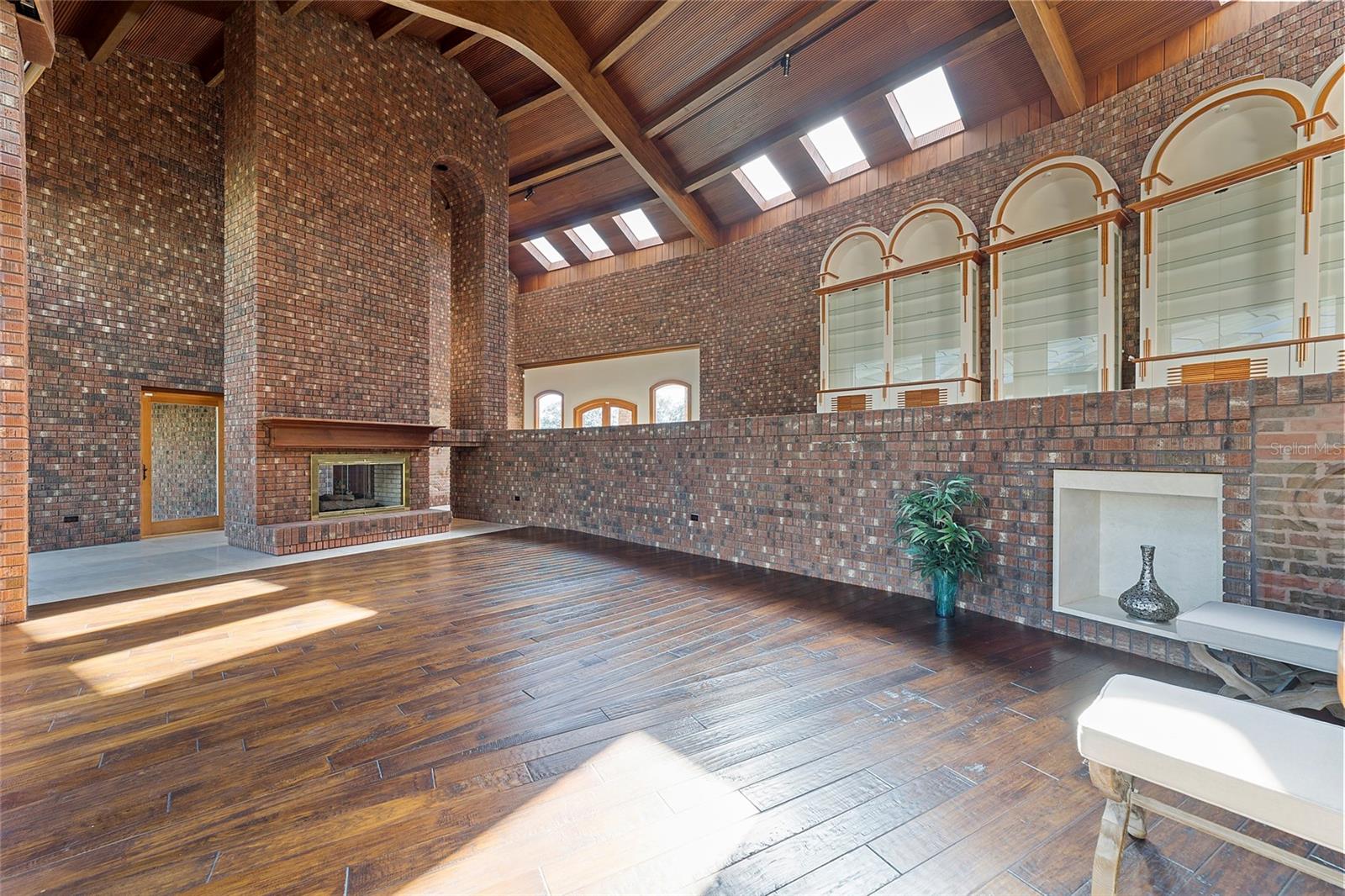 0154-0154 - Residential