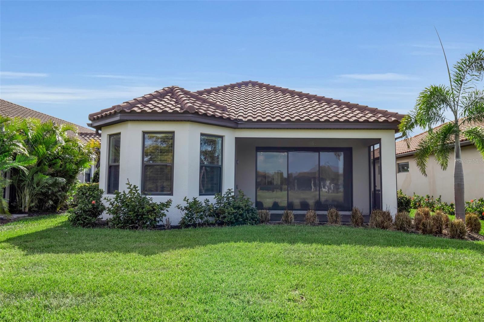 AZARIO ESPLANADE PH II SUBPH C-O - Residential