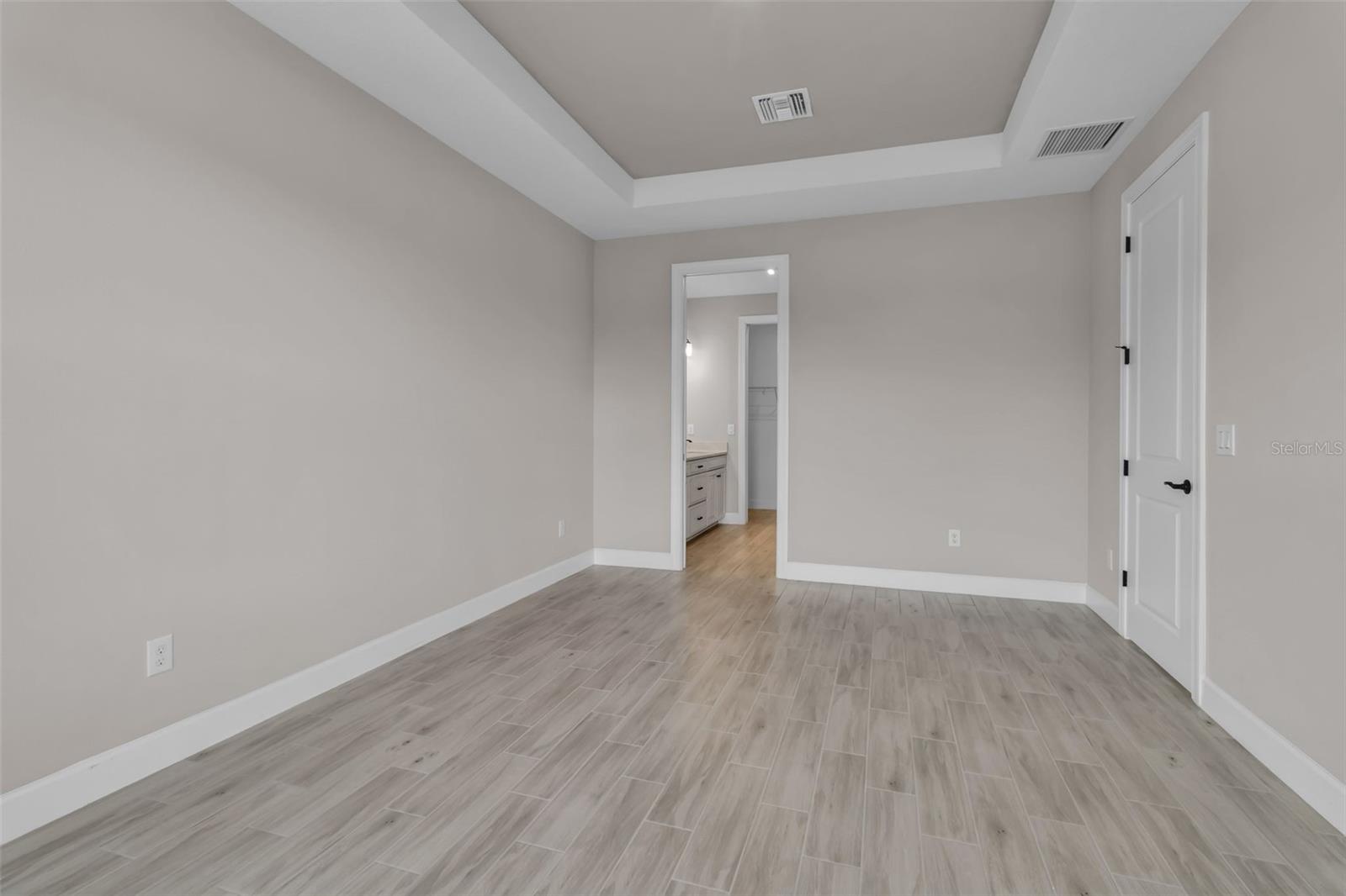 AZARIO ESPLANADE PH II SUBPH C-O - Residential