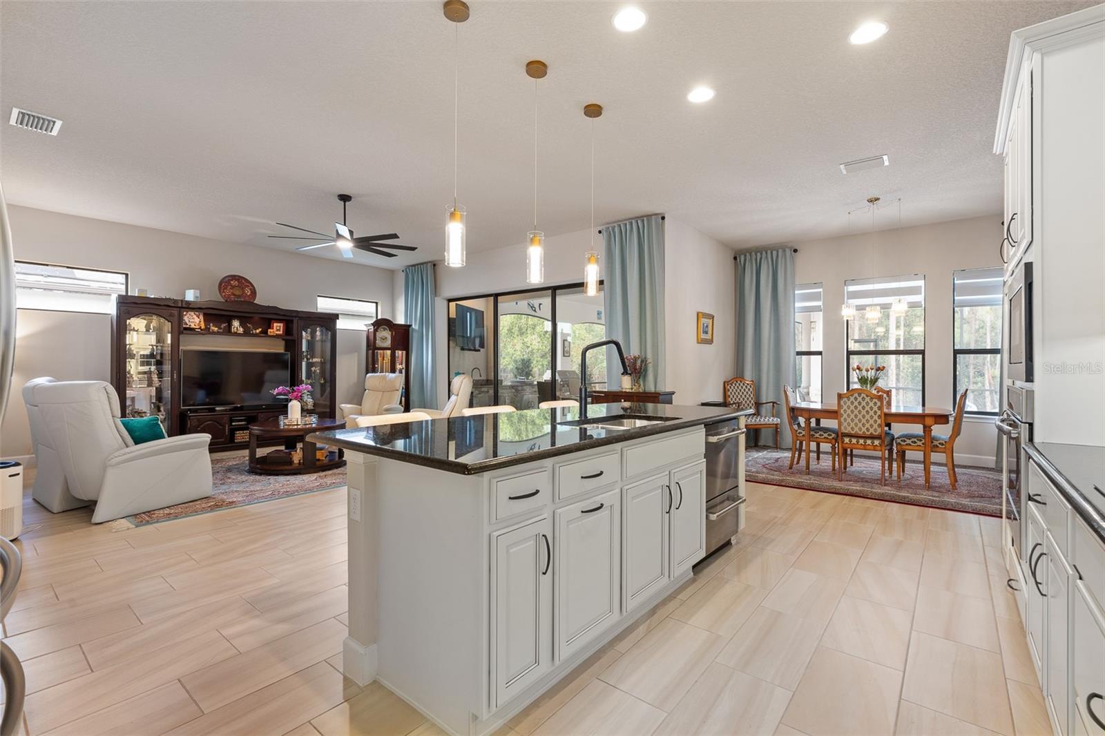 PLANTATION BAY PH 01A UNIT 01-6 - Residential