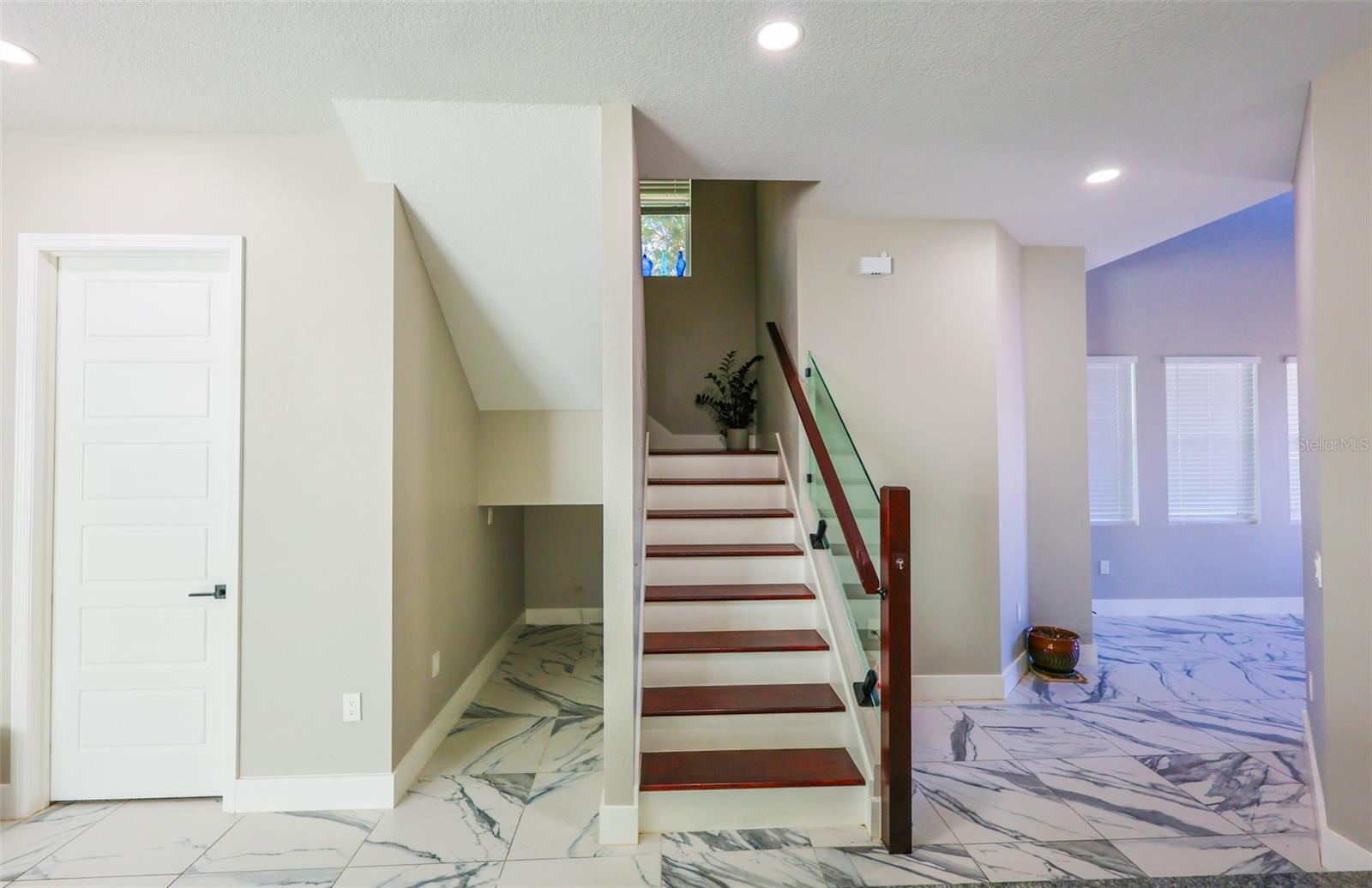 PINELLAS PARK - Residential Lease