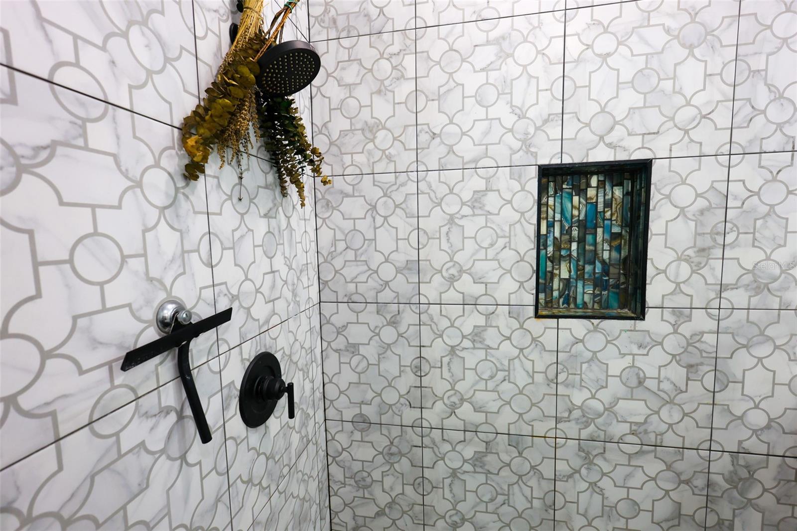 PINELLAS PARK - Residential Lease