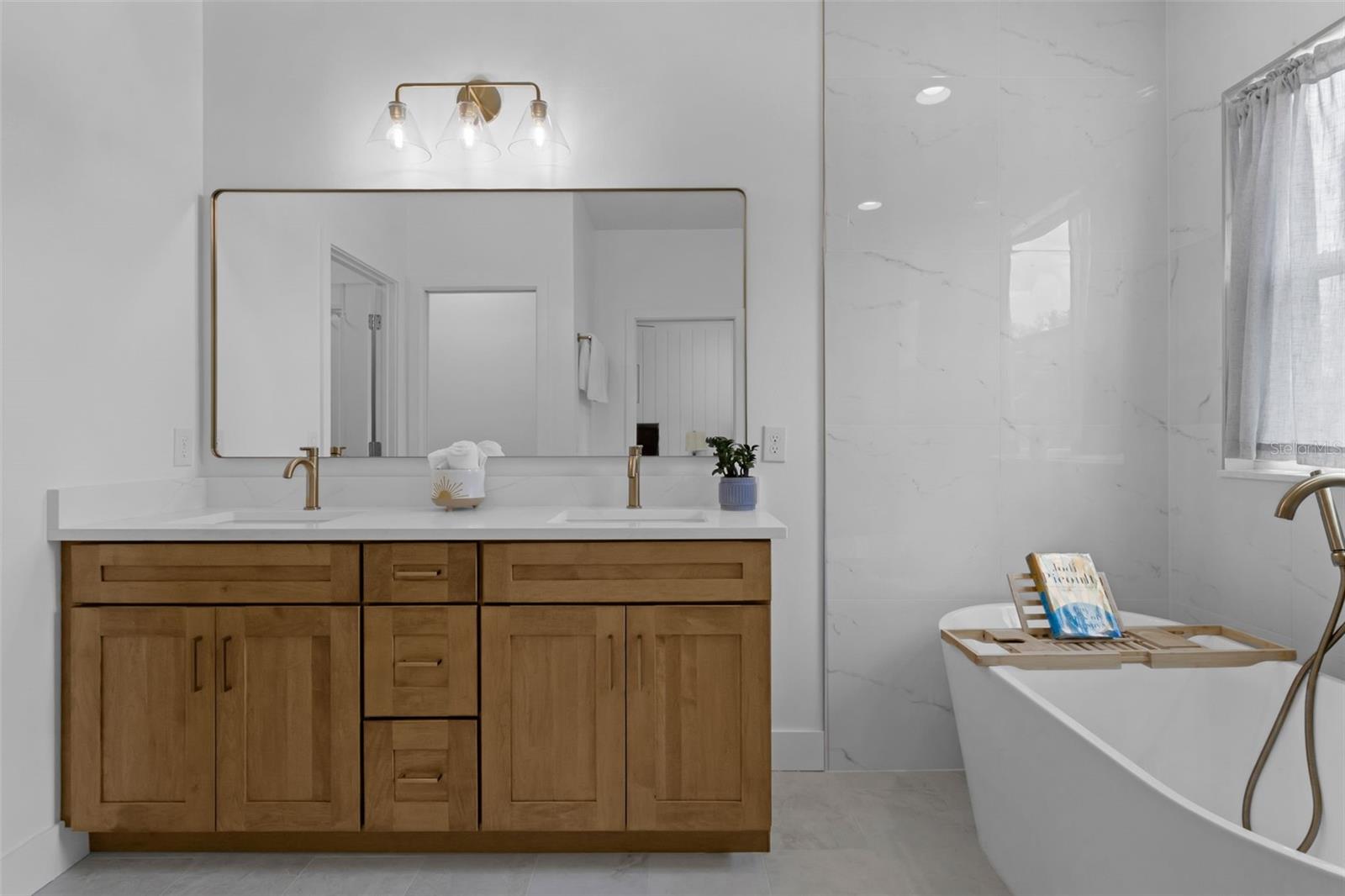 WATERSIDE POINTE PH 2B - Residential