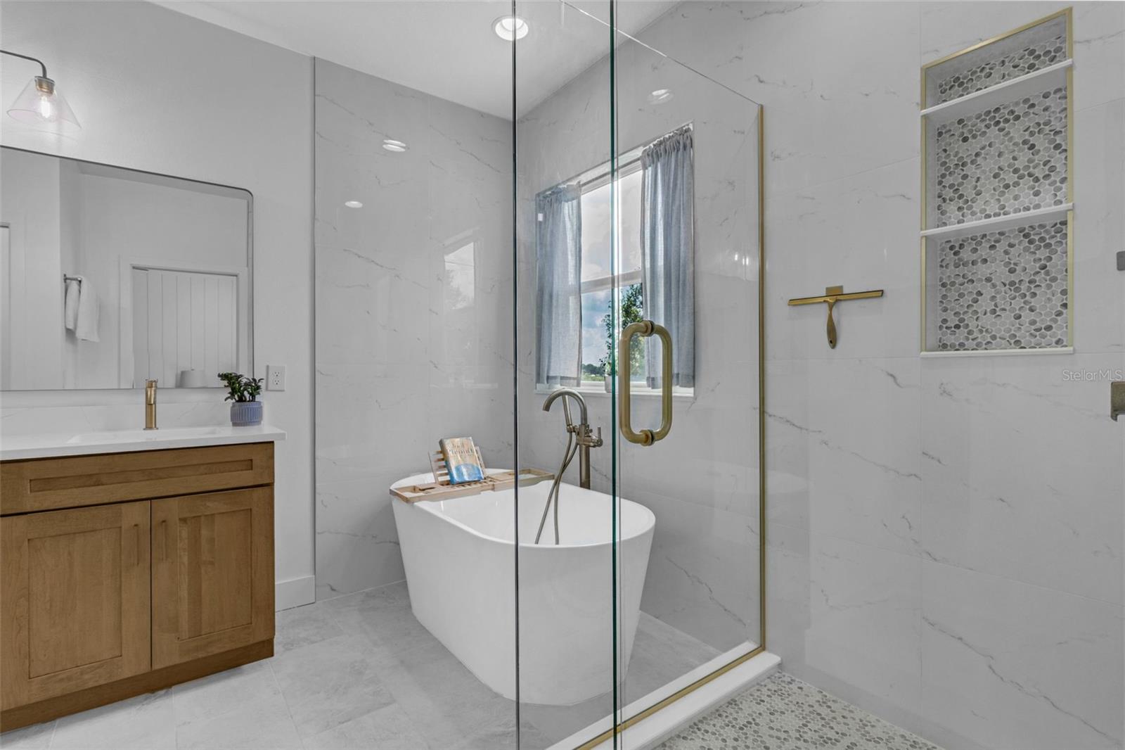 WATERSIDE POINTE PH 2B - Residential