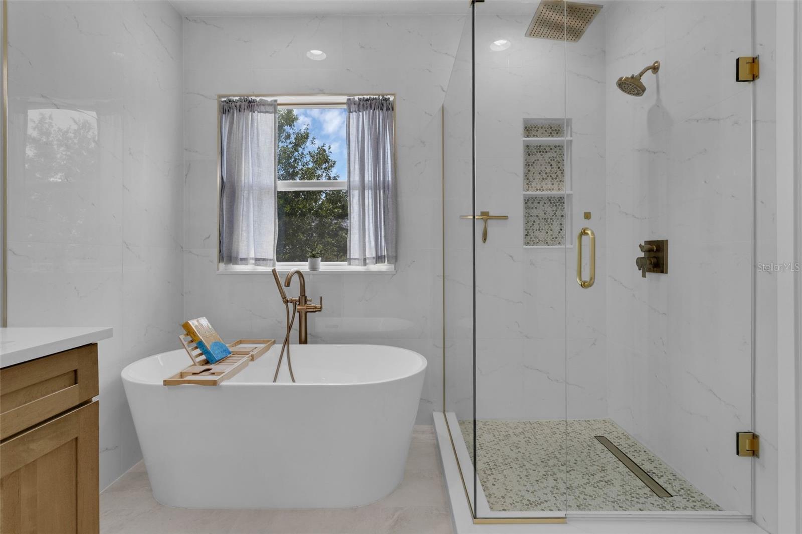WATERSIDE POINTE PH 2B - Residential