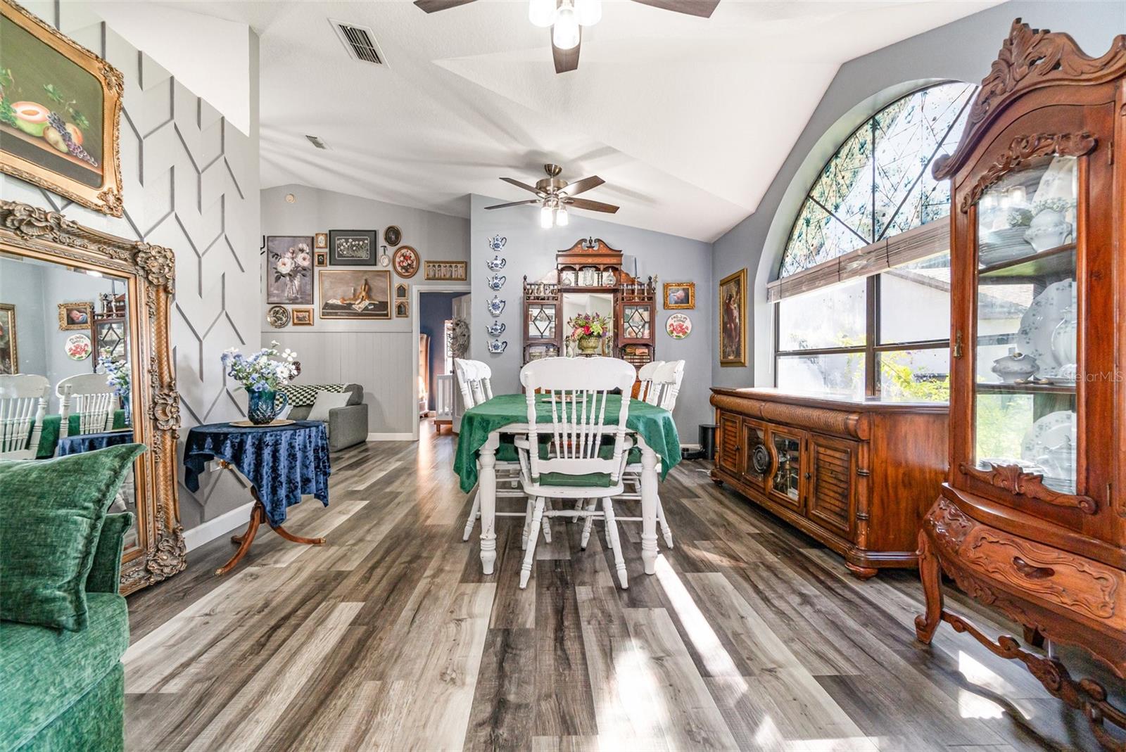 CANOE CREEK WOODS UNIT 11 - Residential