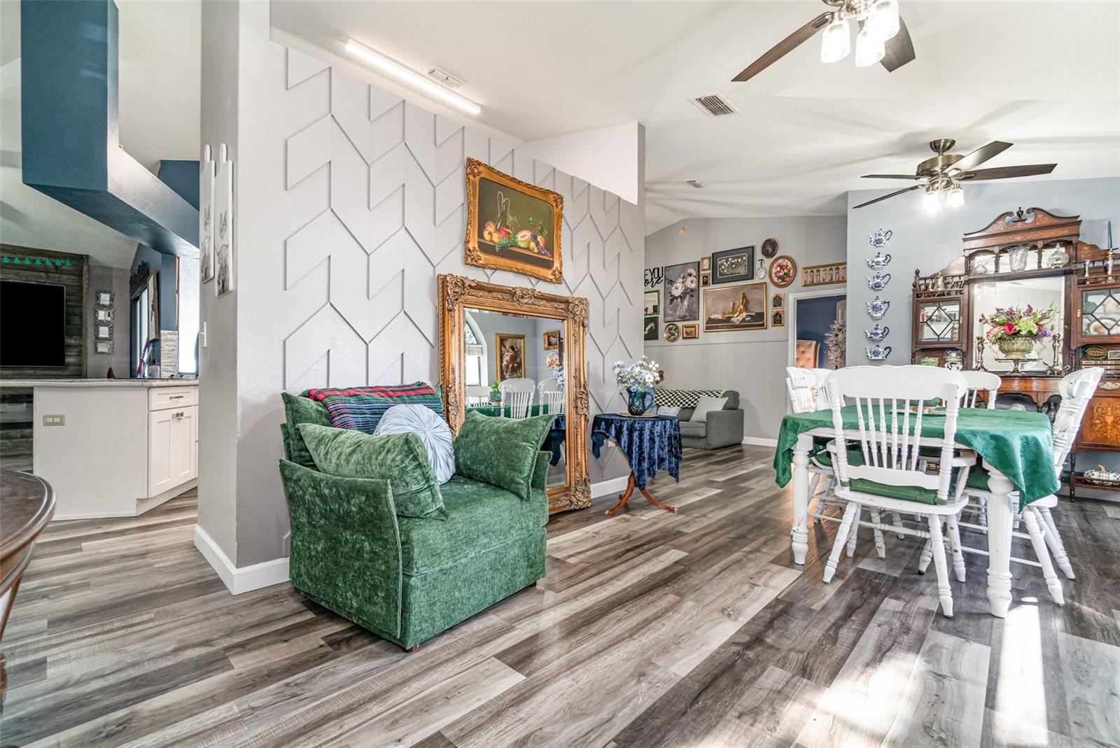 CANOE CREEK WOODS UNIT 11 - Residential