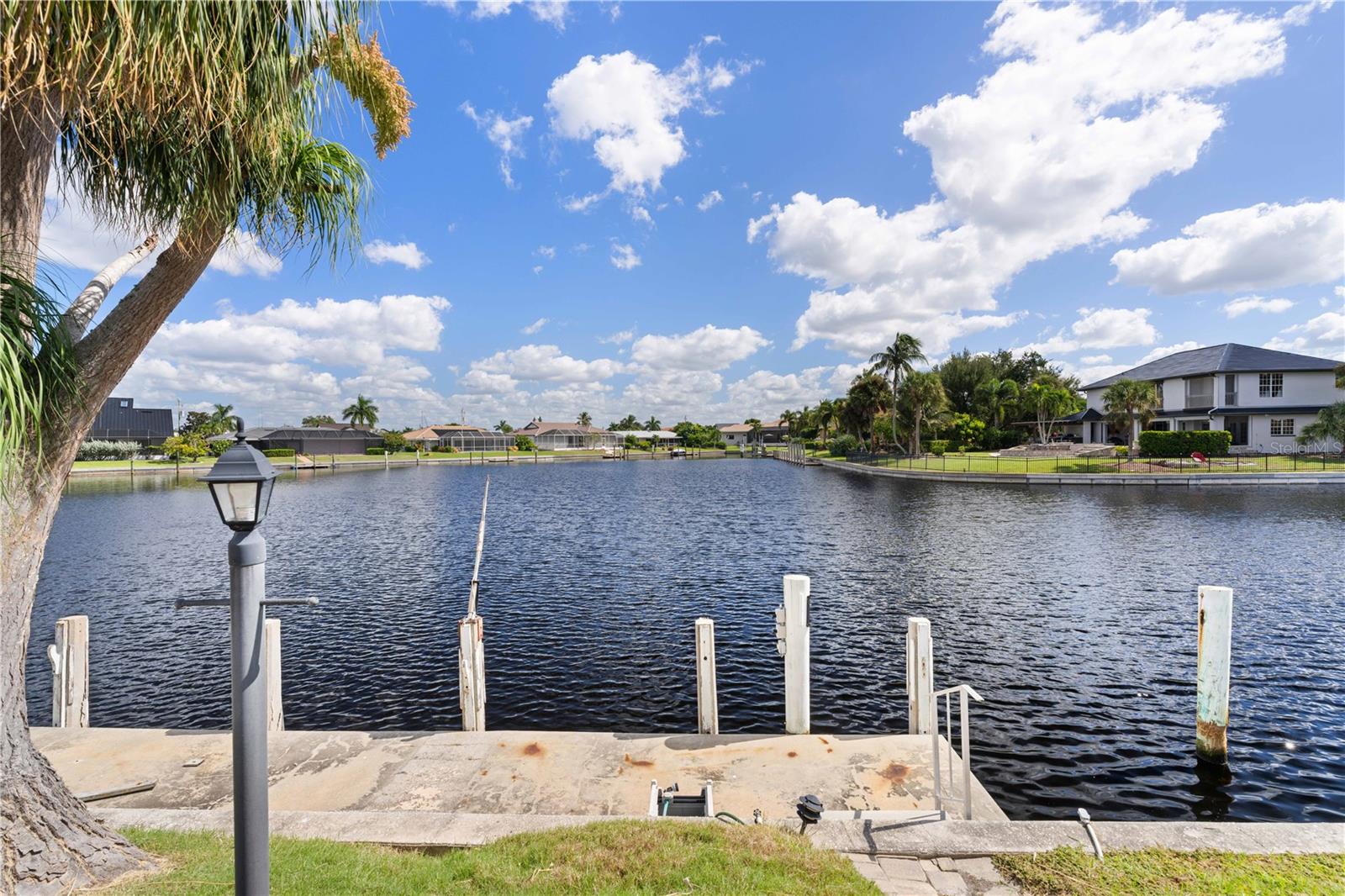 140 BAYSHORE COURT