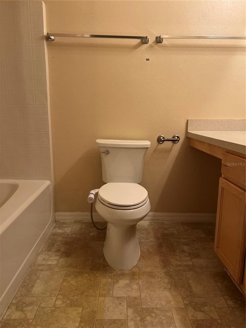 A home in MINNEOLA