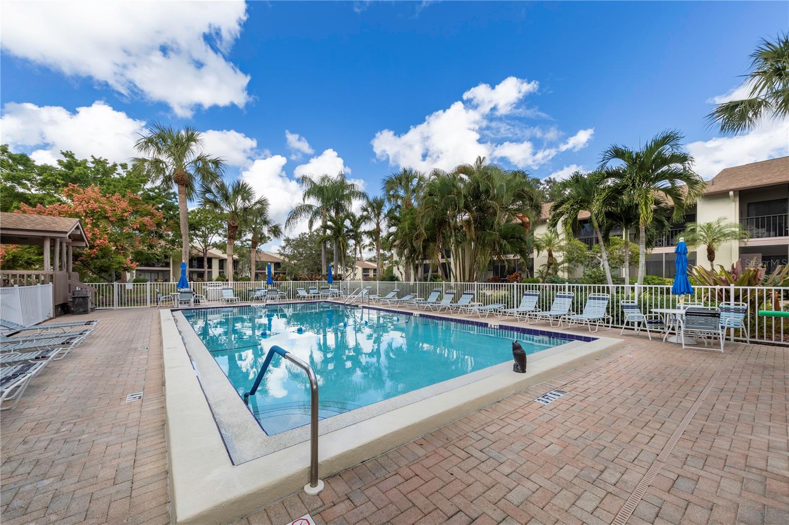 BIRD BAY V - Residential