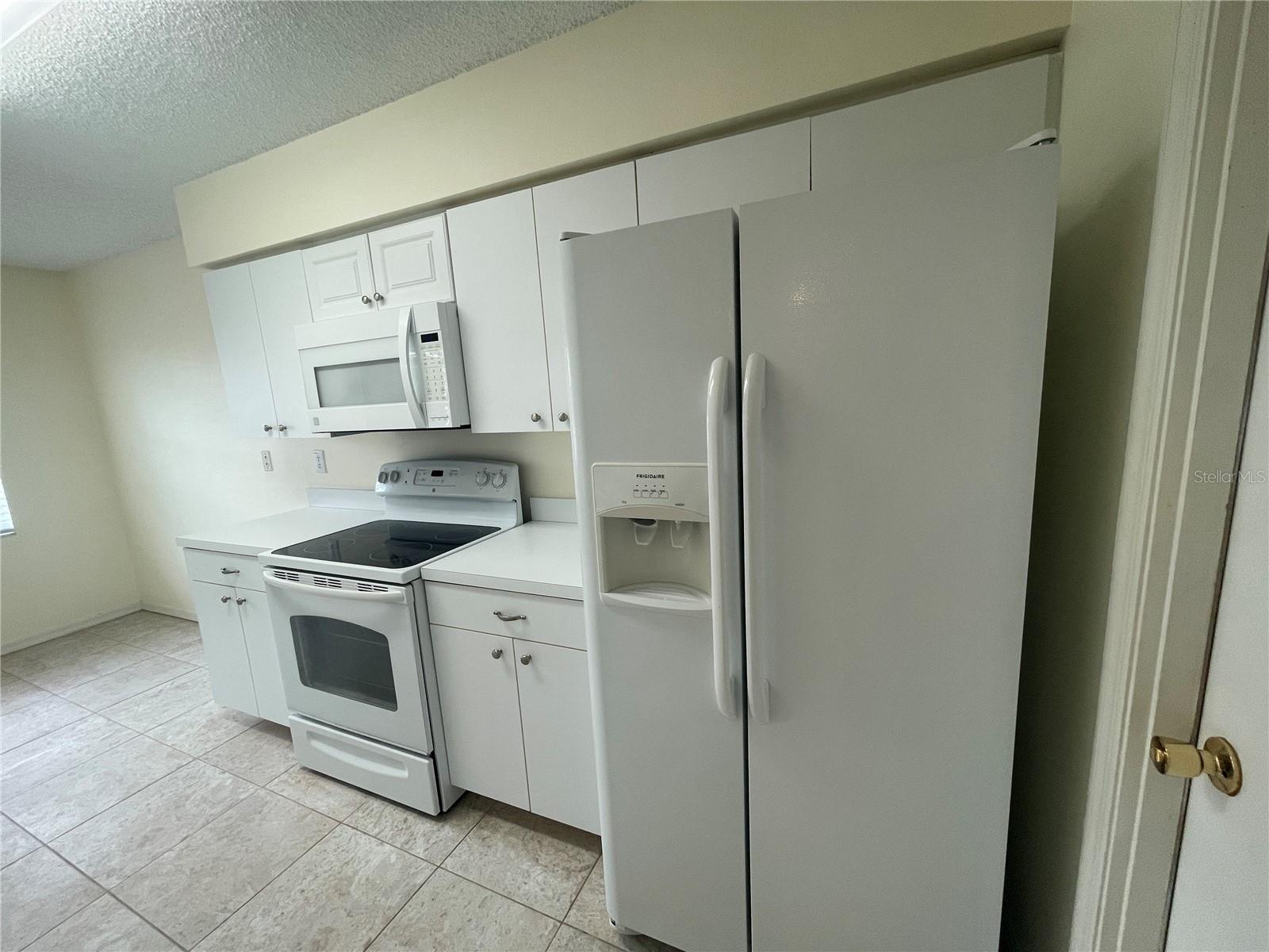 SUN CITY CENTER UNIT 154 - Residential Lease