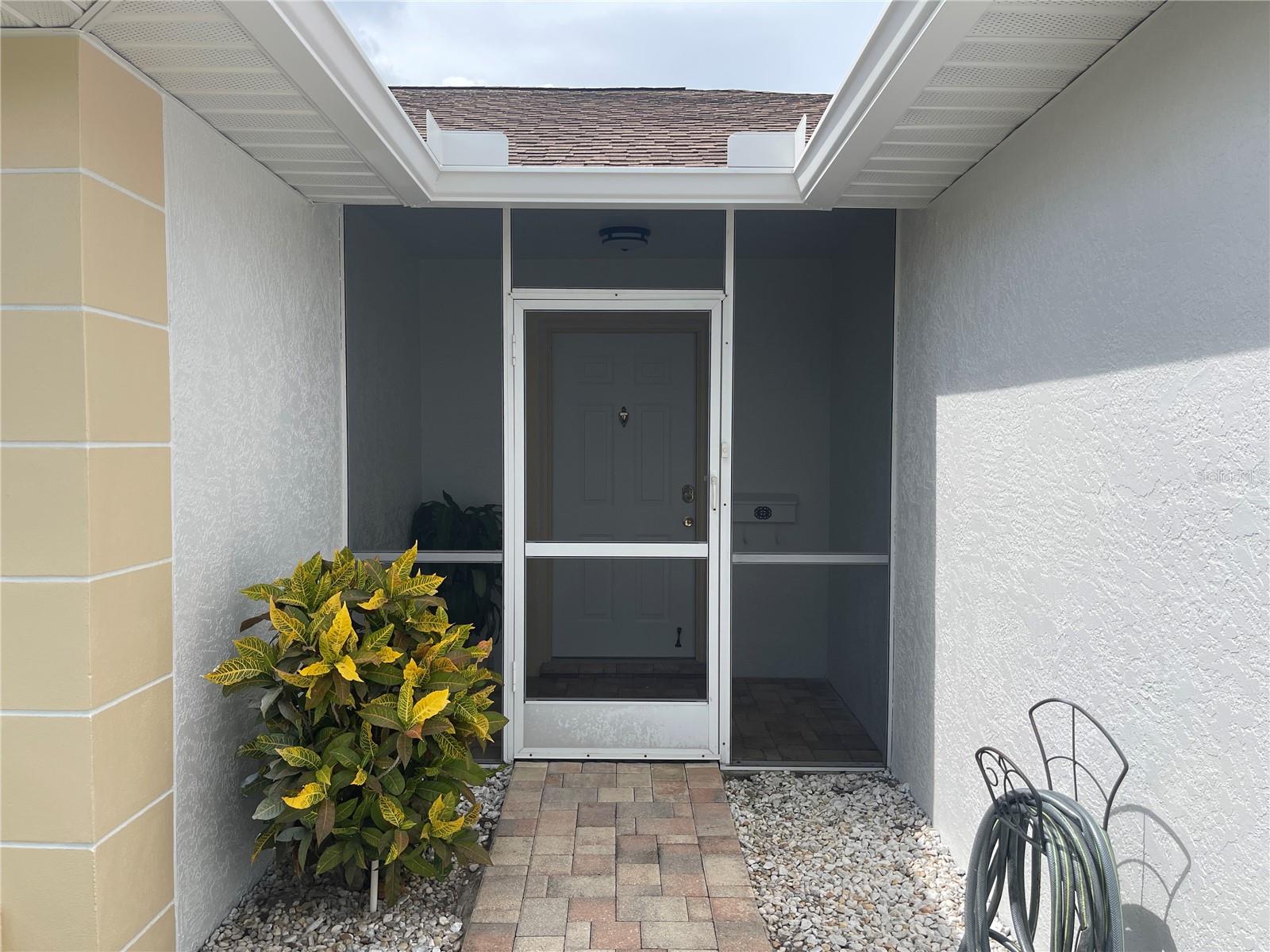 SUN CITY CENTER UNIT 154 - Residential Lease