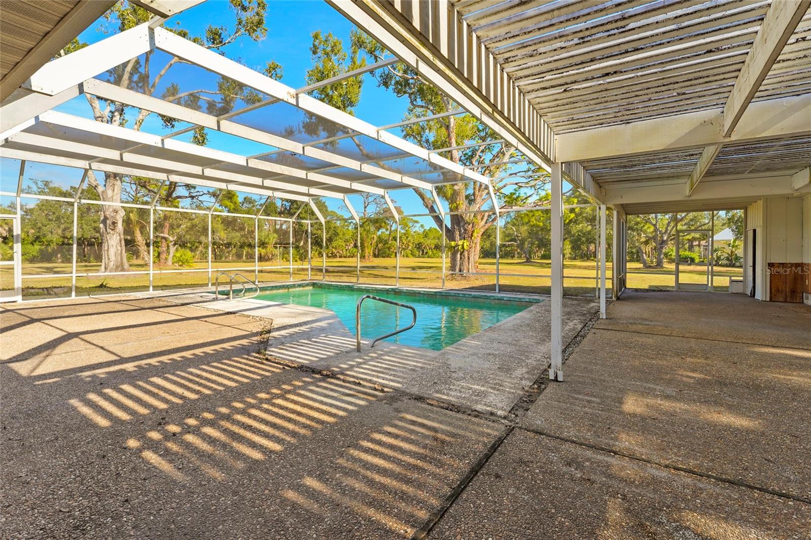 MISSION VALLEY ESTATES - Residential