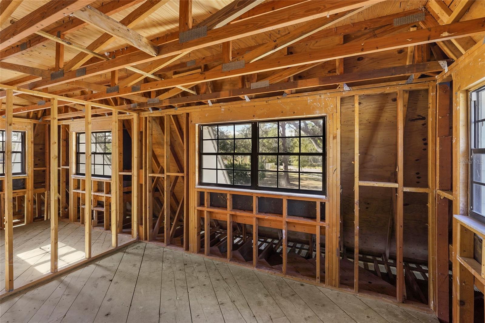 MISSION VALLEY ESTATES - Residential