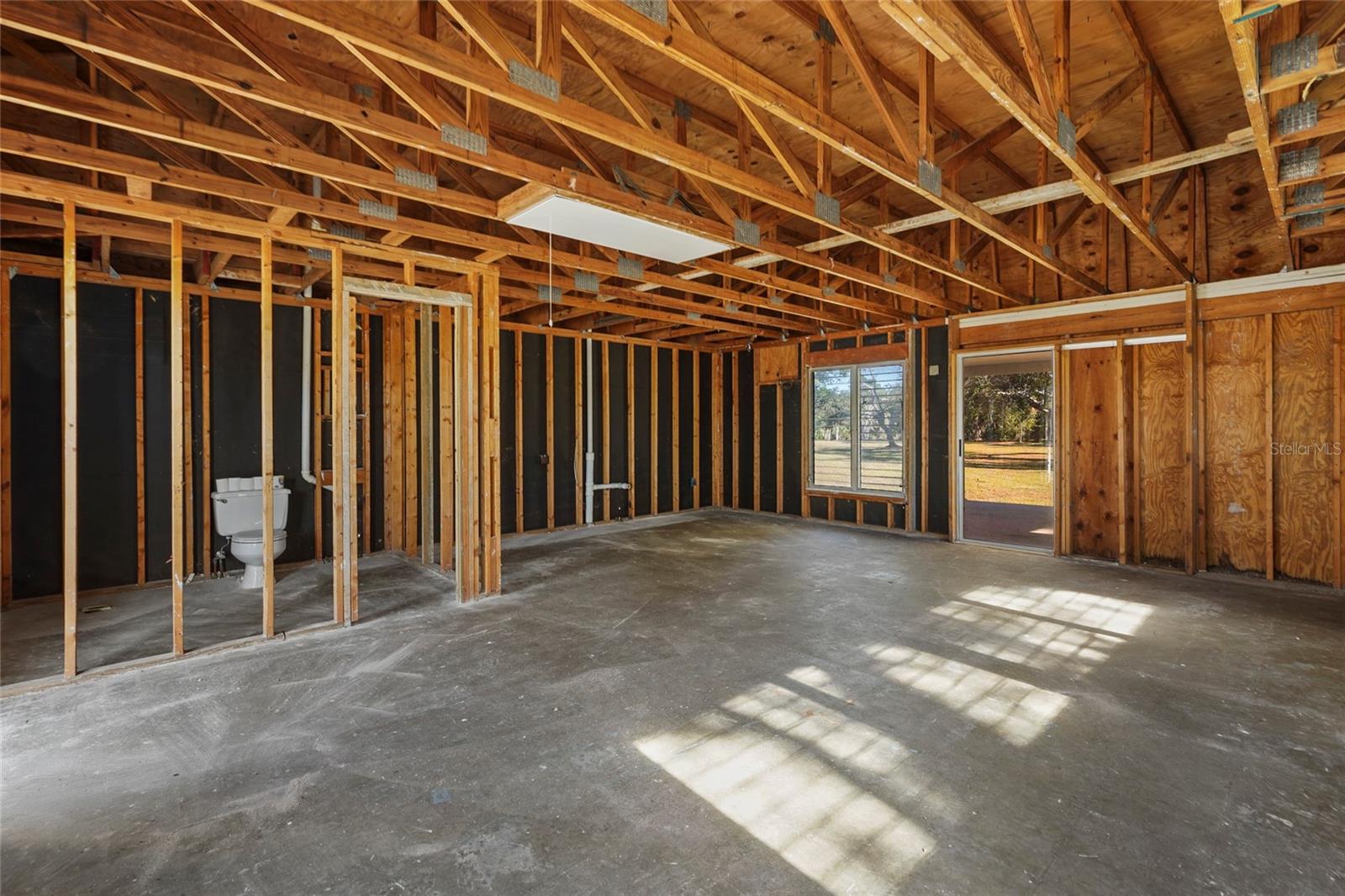 MISSION VALLEY ESTATES - Residential