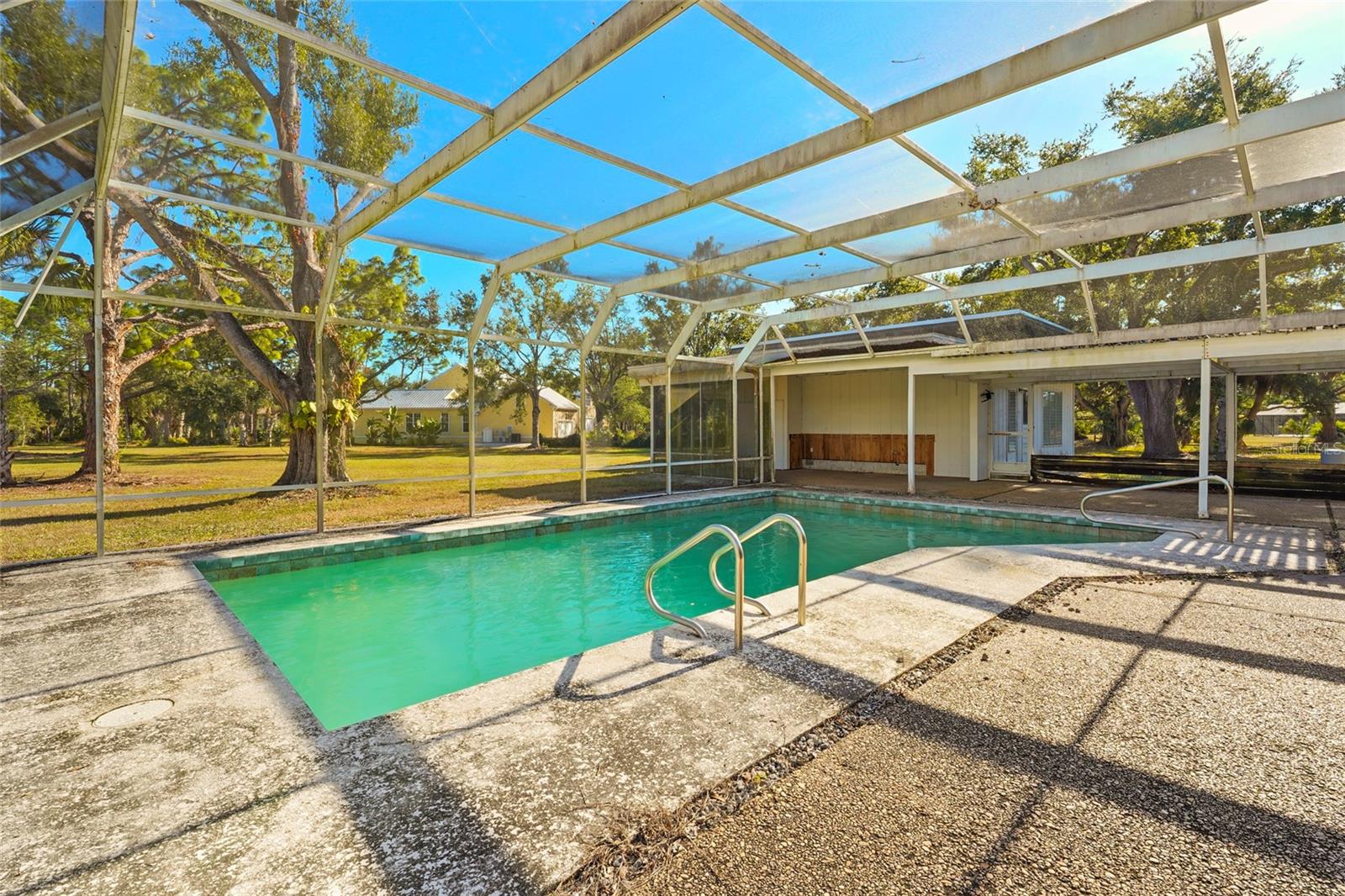 MISSION VALLEY ESTATES - Residential