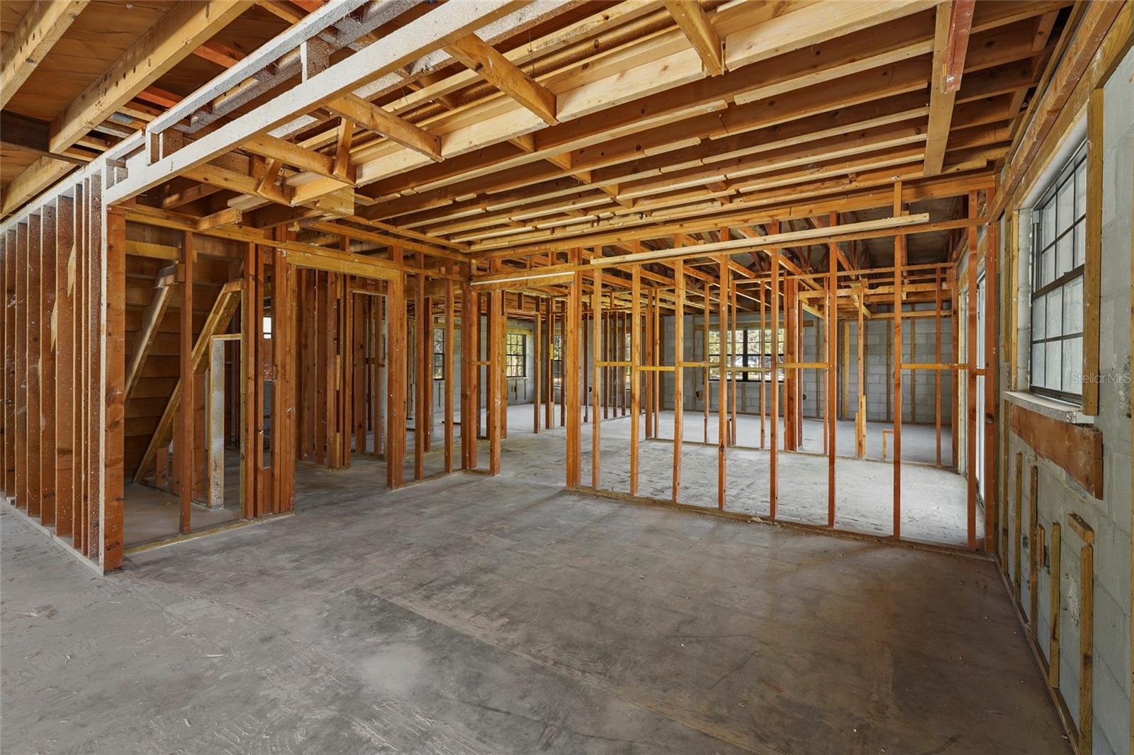 MISSION VALLEY ESTATES - Residential