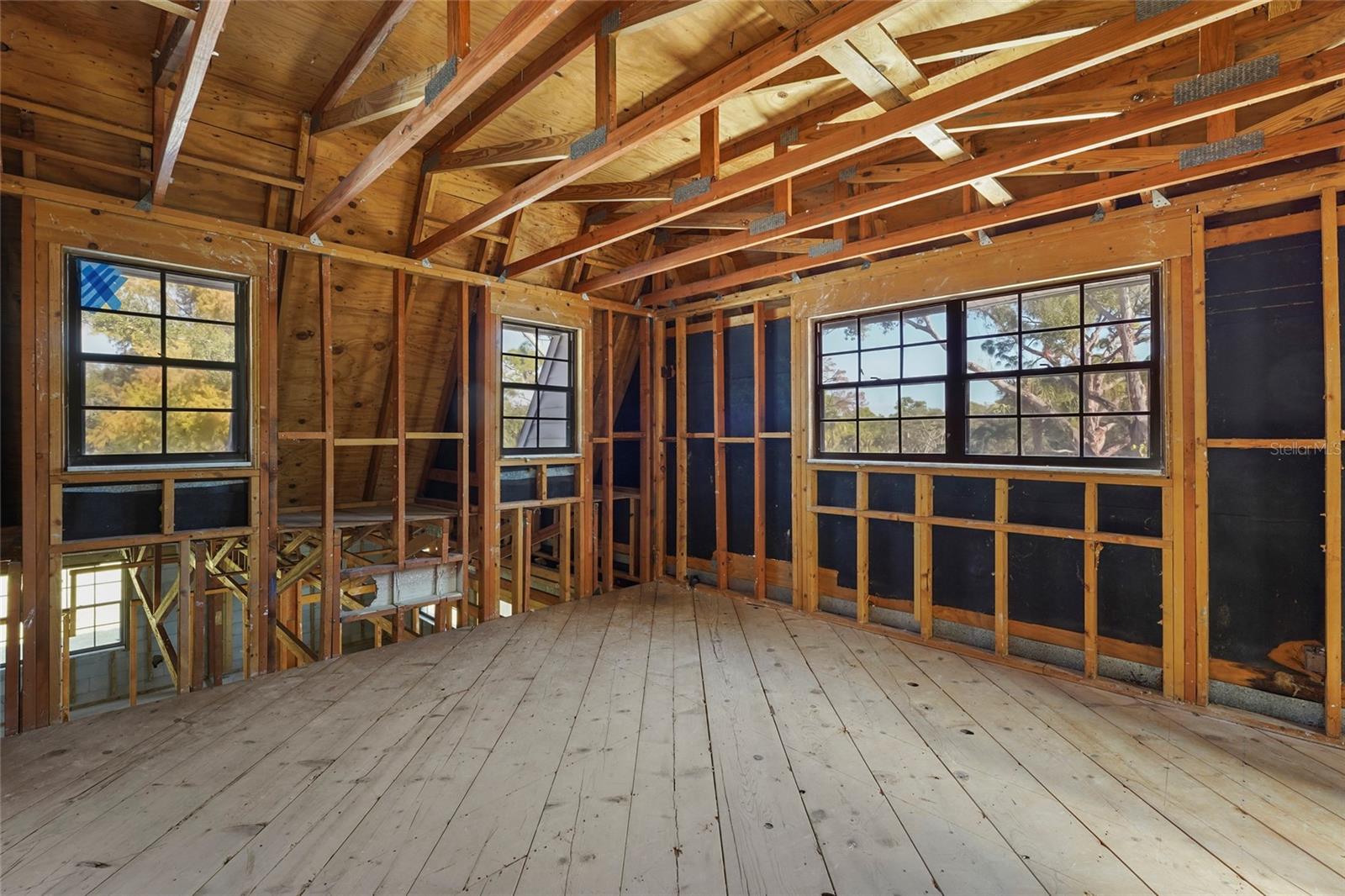 MISSION VALLEY ESTATES - Residential