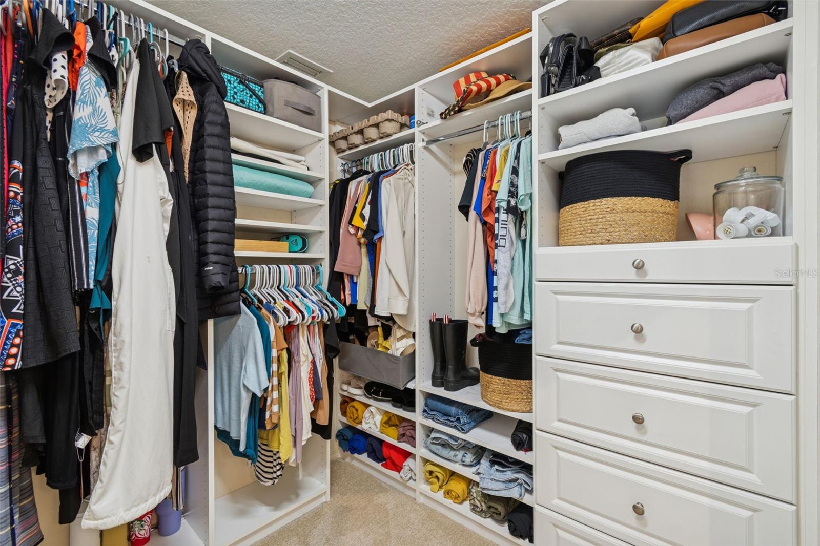 AYLESFORD PH 1 - Residential