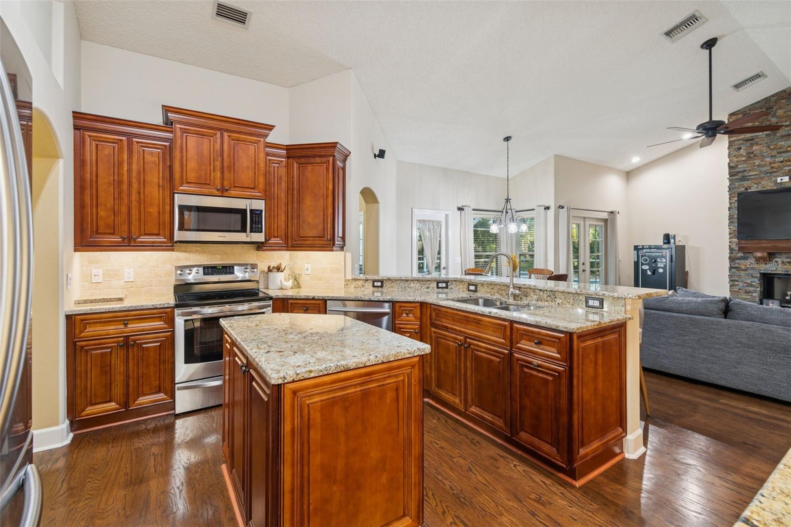 AYLESFORD PH 1 - Residential