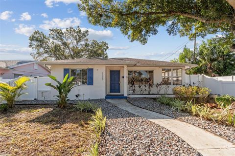 1322 48TH AVENUE N ST PETERSBURG FL 33703