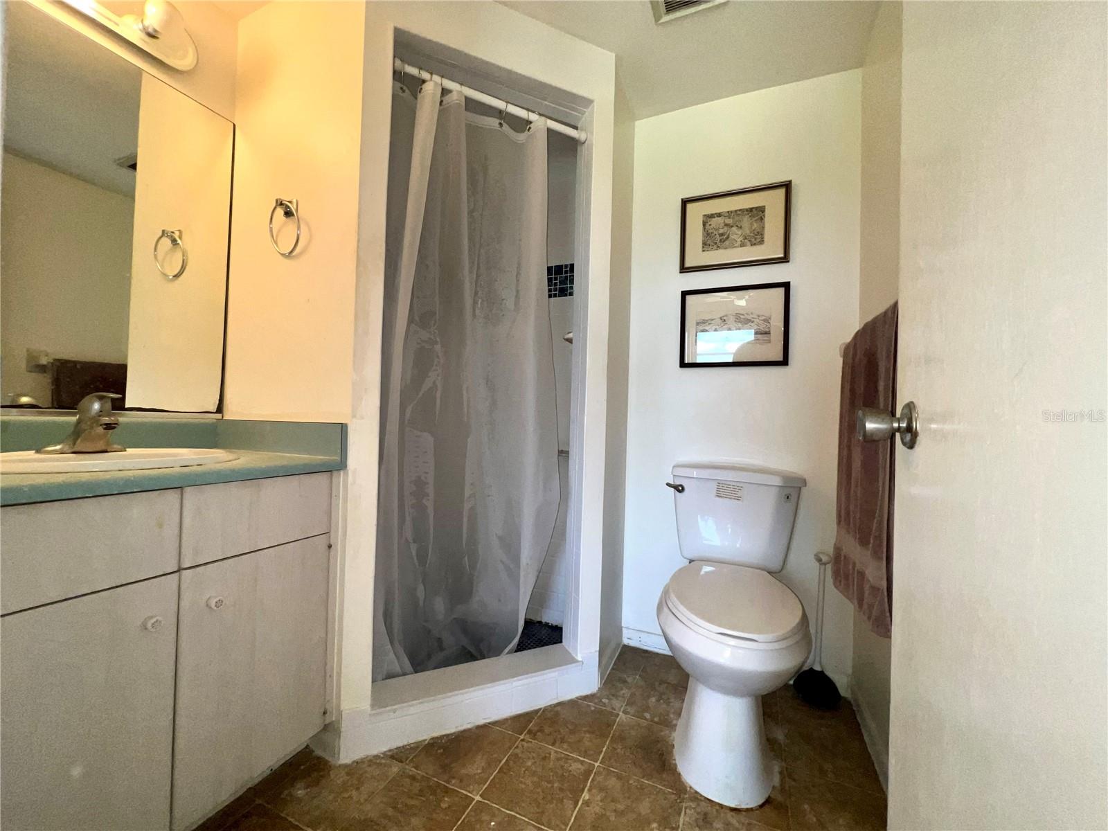 VILLAGE GREEN OF SARASOTA - Residential