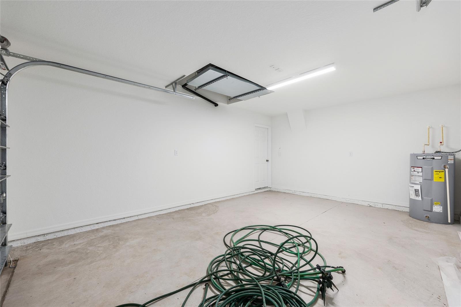 SILVER SPGS SHORES UN 24 - Residential