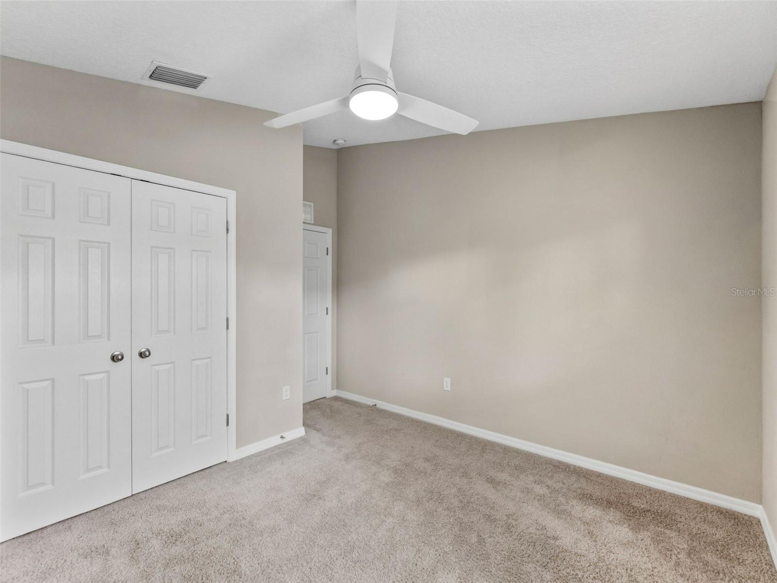 TRIPLE CRK VILLAGE M-2 - Residential Lease