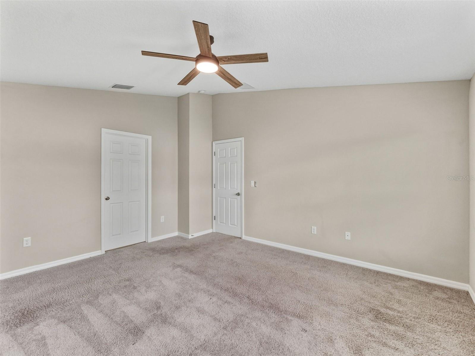 TRIPLE CRK VILLAGE M-2 - Residential Lease