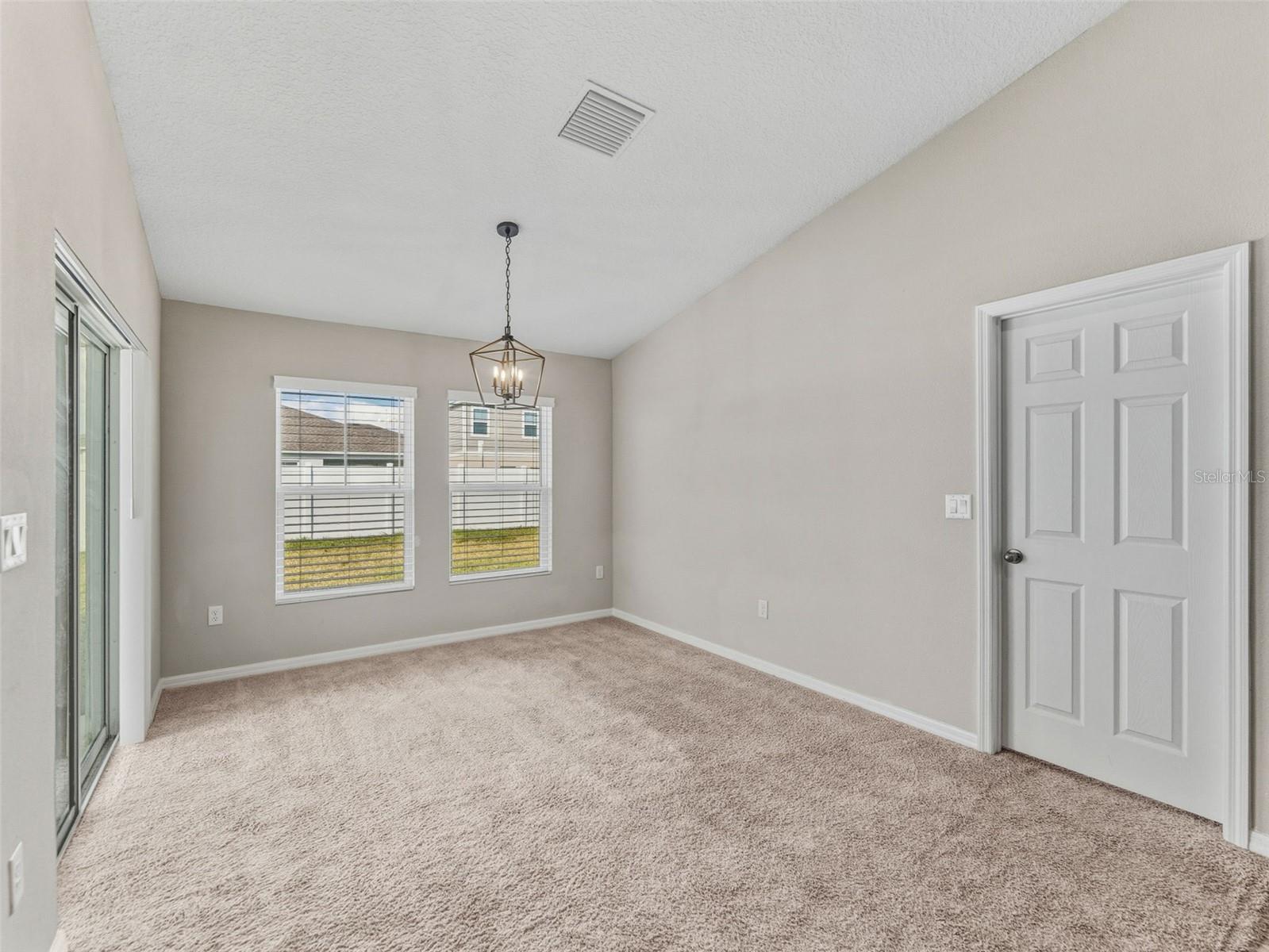 TRIPLE CRK VILLAGE M-2 - Residential Lease