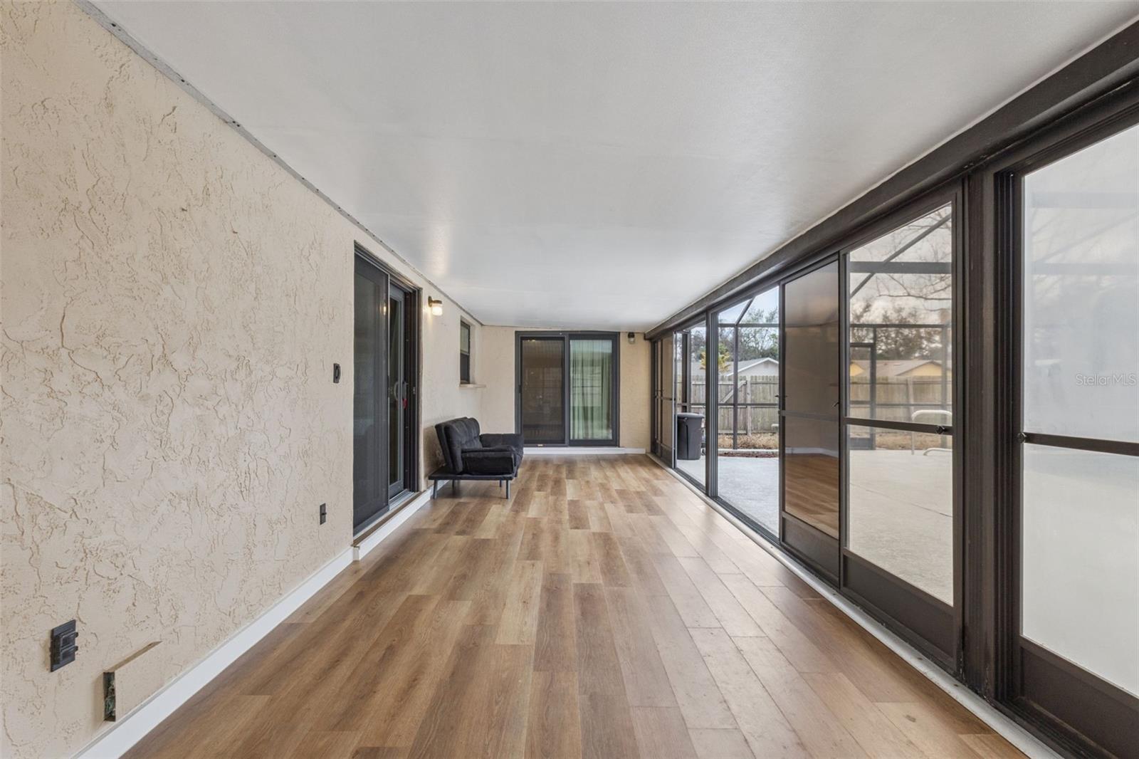 KINGS COVE - Residential