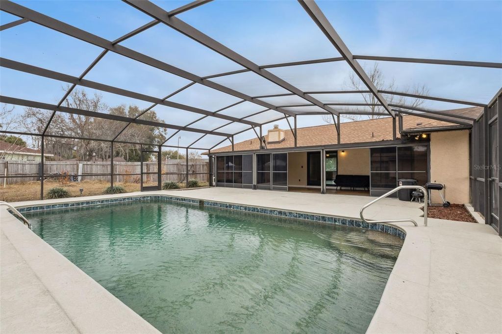 Photo of 35025 Raintree Drive, Fruitland Park, FL 34731 (MLS # G5108166)