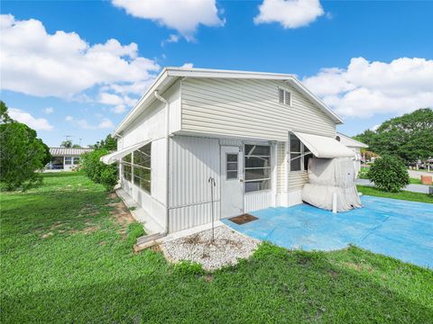Photo of 21 Saddlebag Trail S, Lake Wales, FL 33898 (MLS # K4903046)